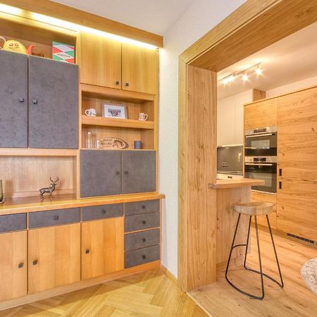 Apartment Antonia - By Alpen Apartments Цел ам Зее Екстериор снимка