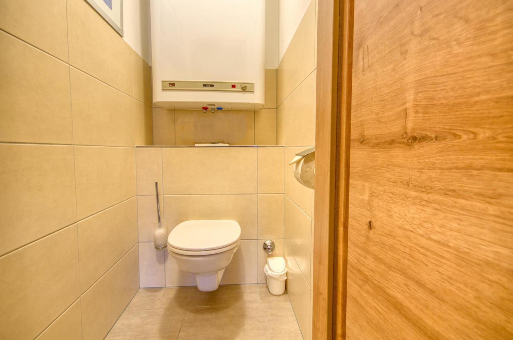 Apartment Antonia - By Alpen Apartments Цел ам Зее Екстериор снимка