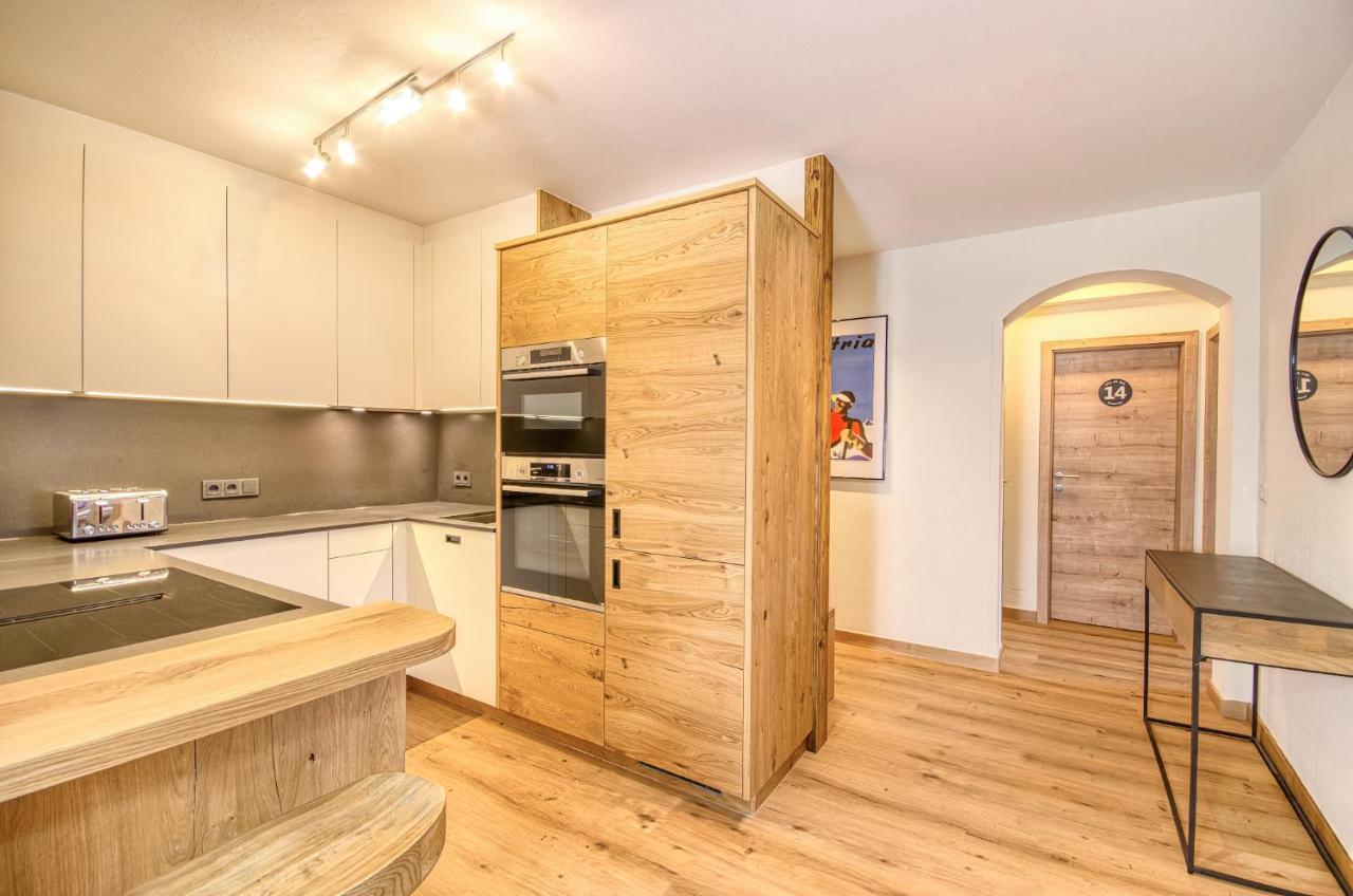 Apartment Antonia - By Alpen Apartments Цел ам Зее Екстериор снимка